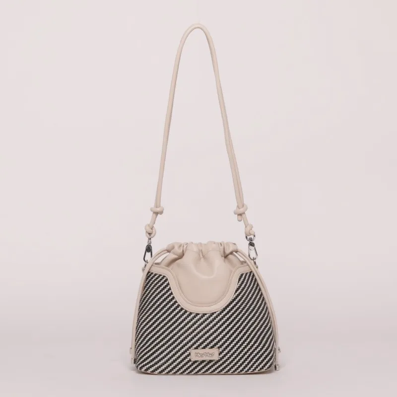 BORSA A SECCHIELLO CON INTRECCIO BEIGE