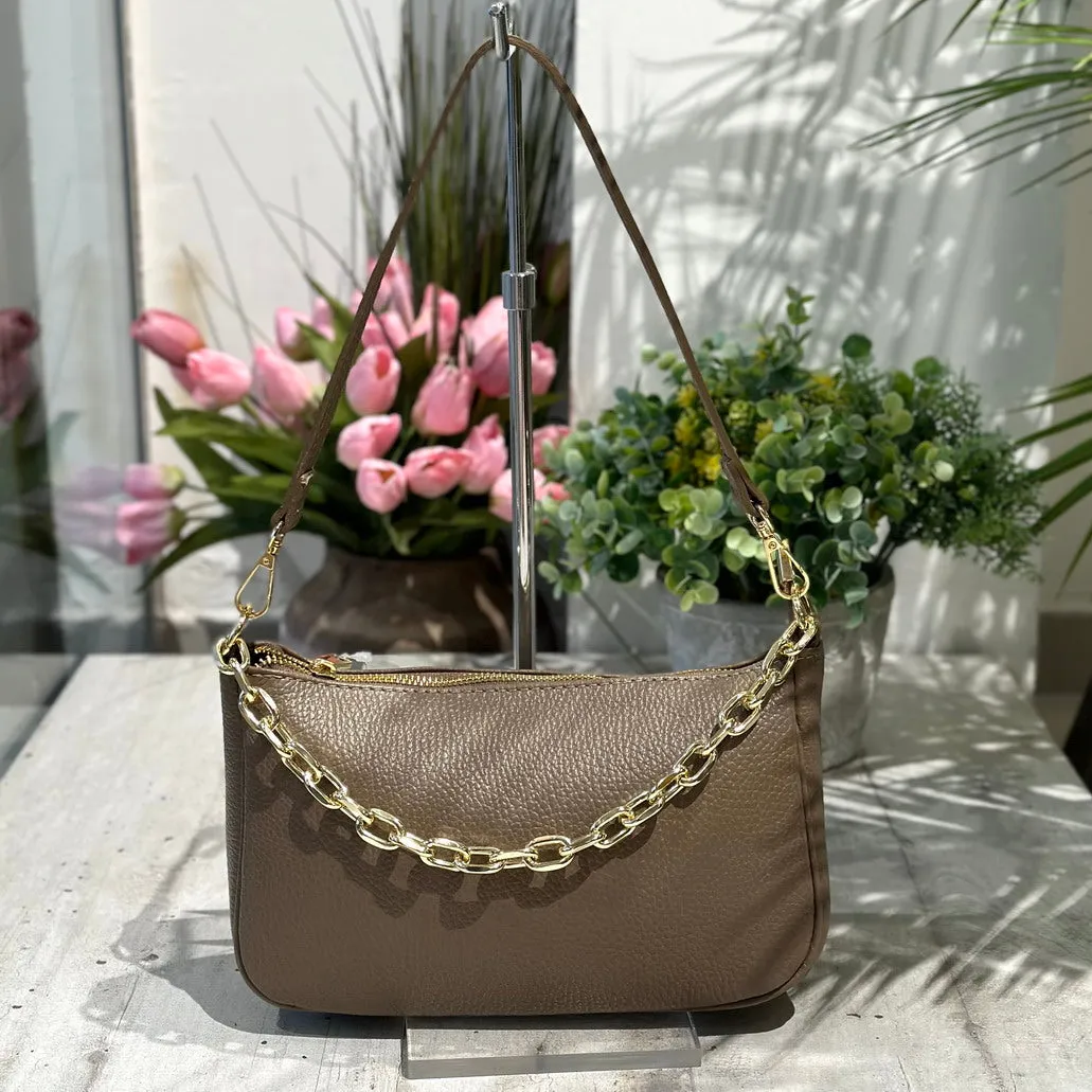Borsa in Pelle Classica Taupe con Catena a Spalla