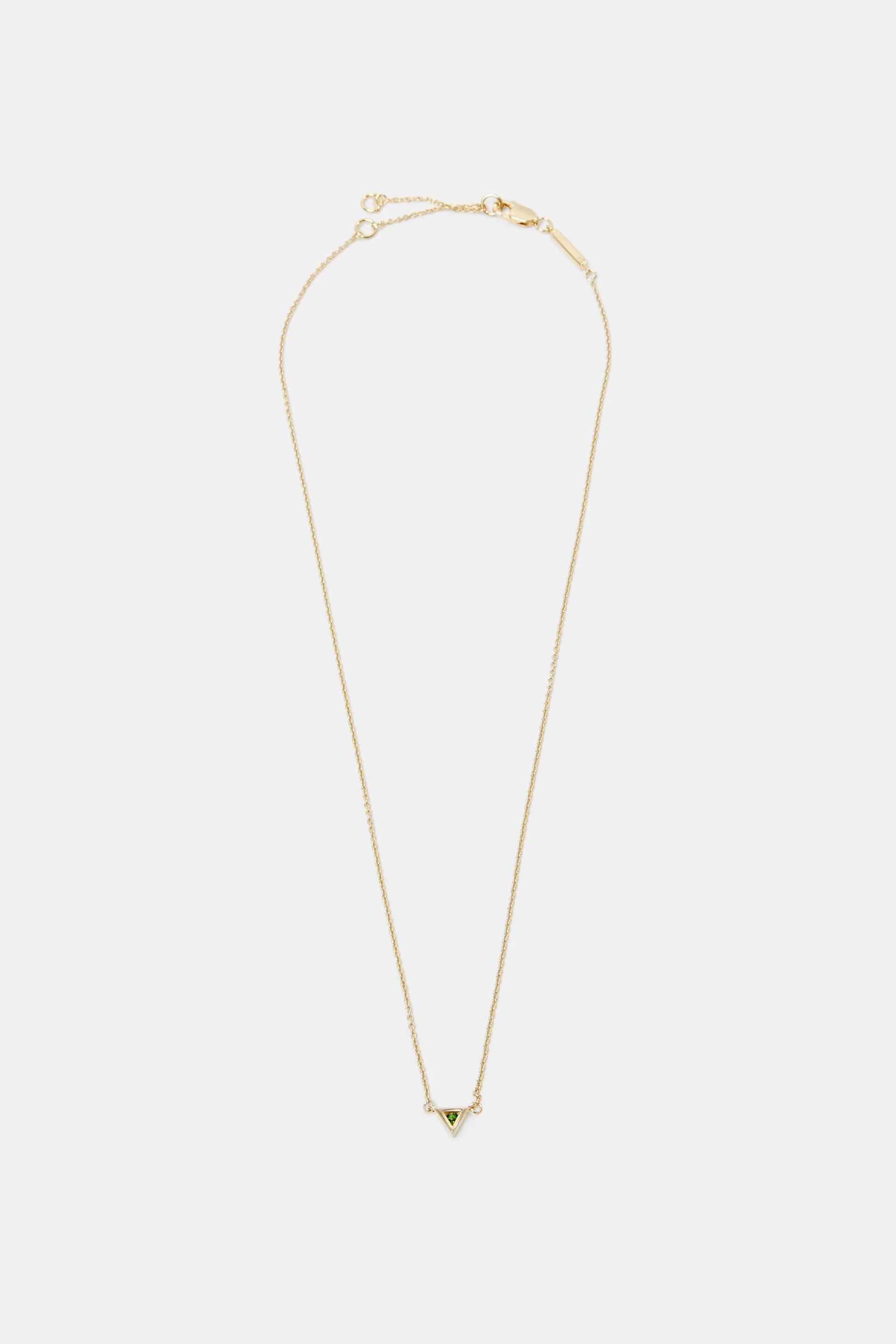 Collana con ciondolo triangolare