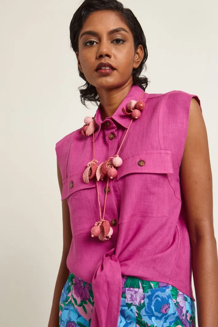 Collana lunga in rafia