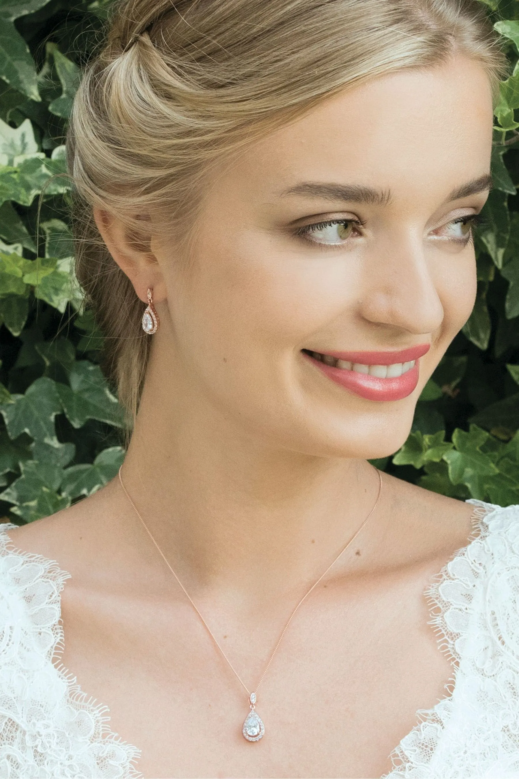 Ivory & Co Belmont - Ciondolo a goccia con cristalli
