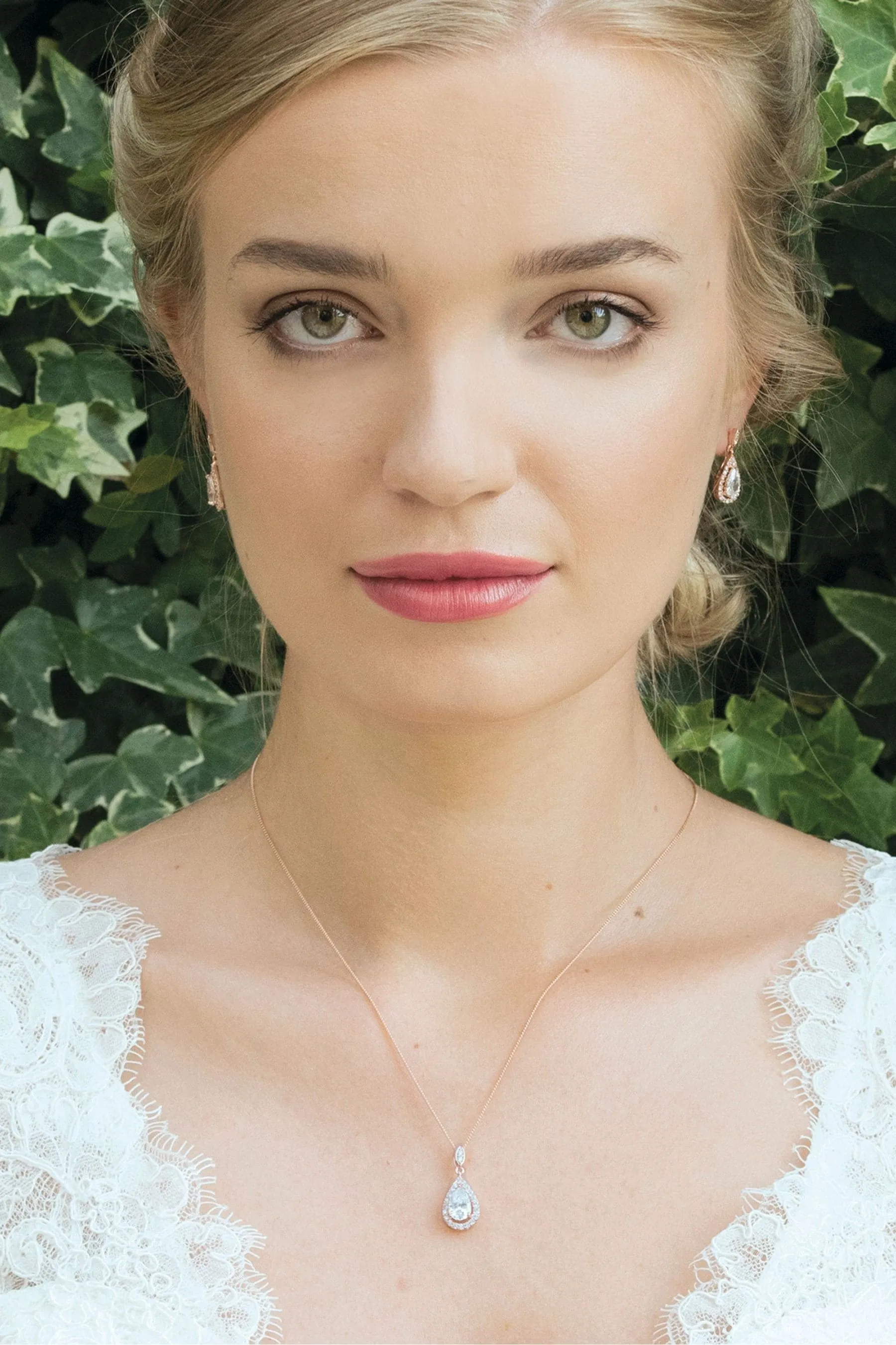 Ivory & Co Belmont - Ciondolo a goccia con cristalli