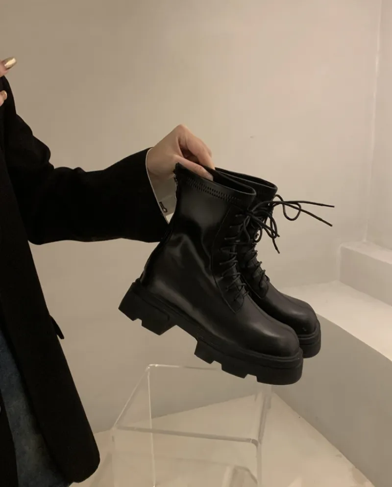 Stivali Martin con suola spessa stile britannico retrò Scarpe da donna Nuovi stivali singoli primaverili e autunnali Stivali cor